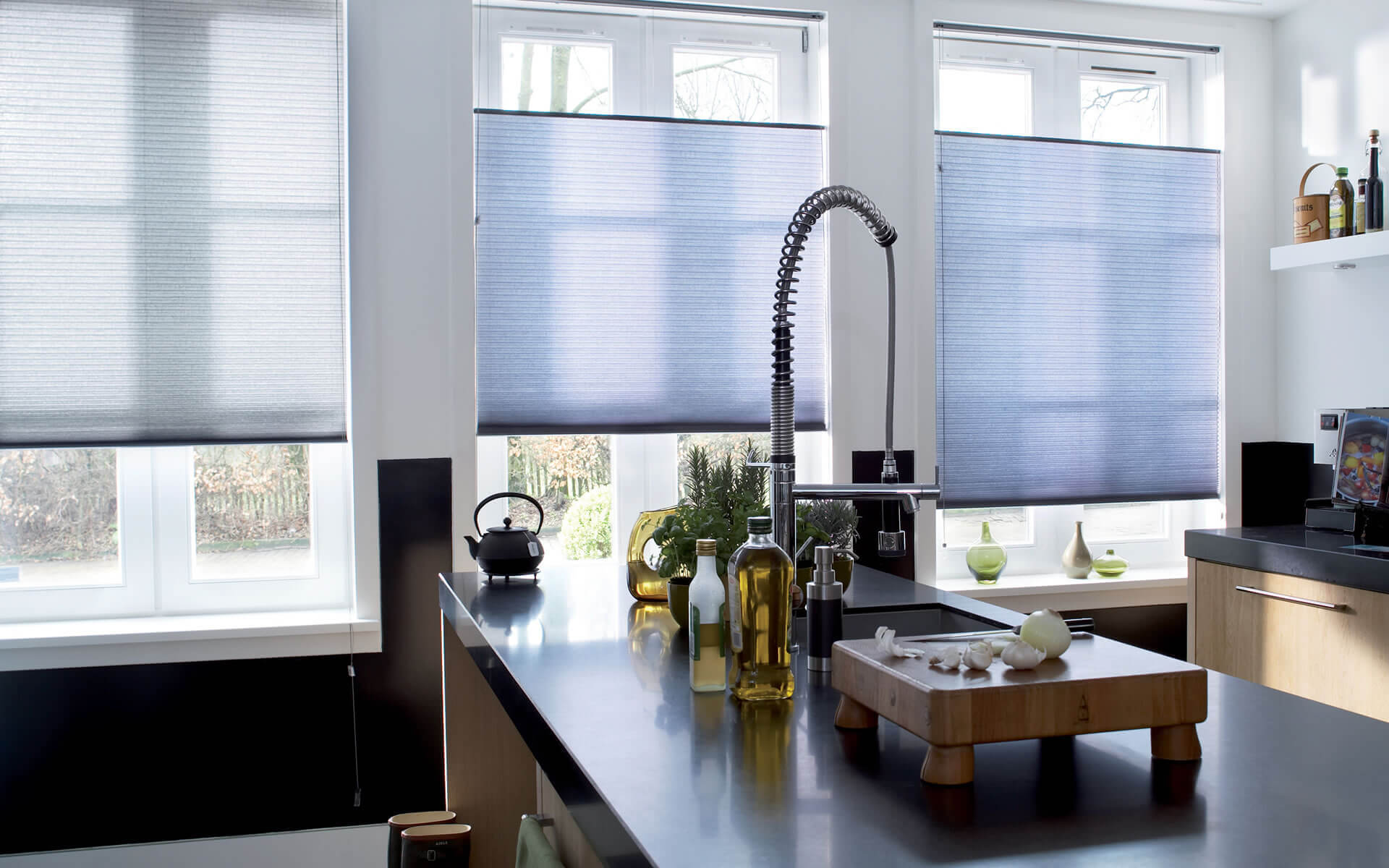 Commercial Cellular Blinds Offer Privacy and Versatility