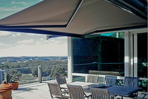 Folding Arm Retractable Awnings Adelaide